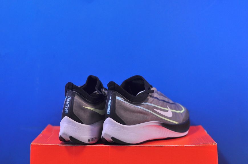 Кросівки Nike Zoom Fly 4 AT8241-710 AT8241-710 фото