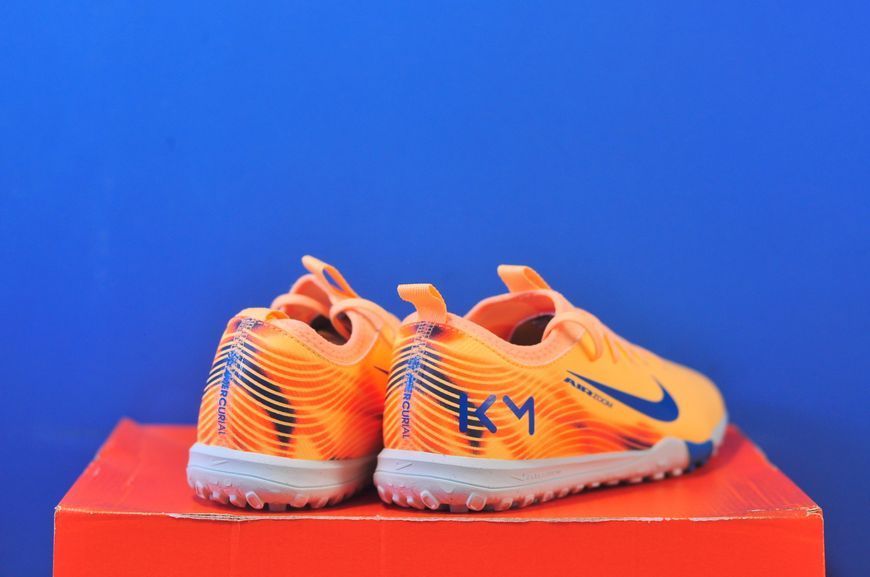 Сороканіжки Nike Zoom Vapor 16 Academy Km TF Orange FQ8285-801 FQ8285-801 фото