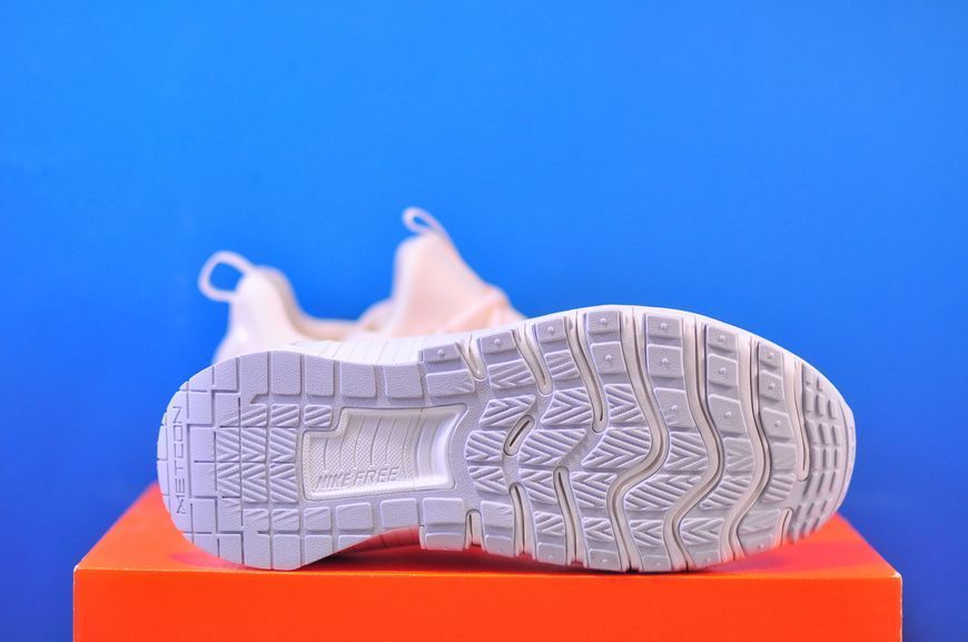 Кросівки Nike Free Metcon 6 FJ7126-112 FJ7126-112 фото