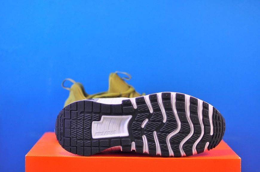 Кросівки Nike Free Metcon 6 Olive FJ7127-300 FJ7127-300 фото