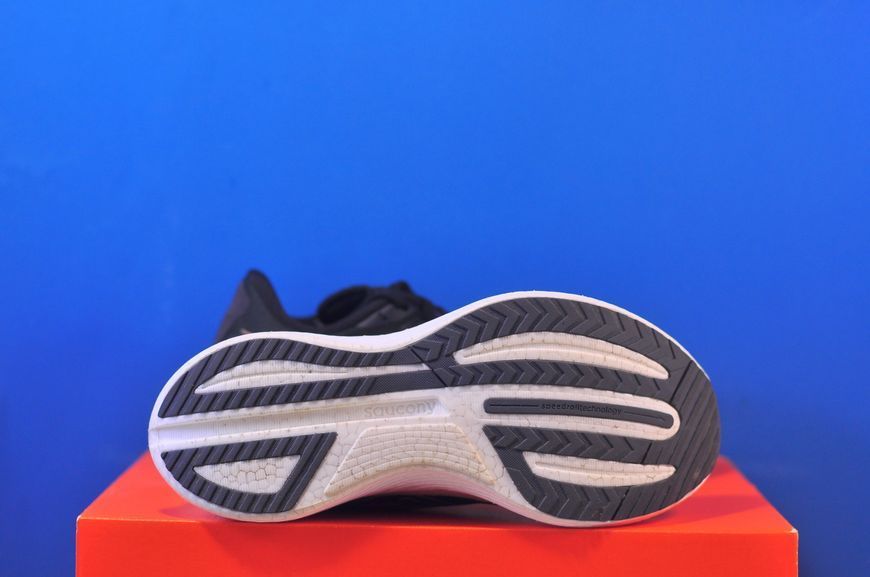 Кросівки Saucony Endorphin Speed 3 Black S10756-10 S10756-10 фото