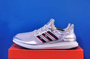 Кросівки Adidas Ultraboost 1.0 X Disney 100 HQ6438 HQ6438 фото