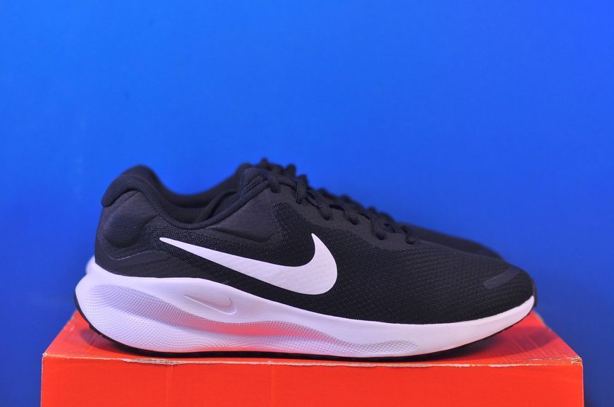 Кросівки Nike Revolution 7 FB2207-001 FB2207-001 фото
