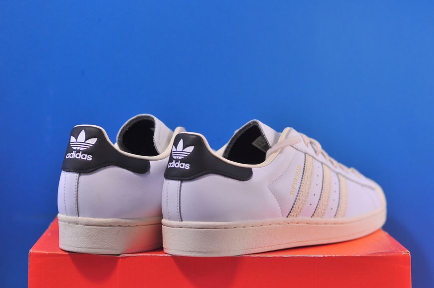 Кросівки Adidas Originals Superstar White ID4675 фото