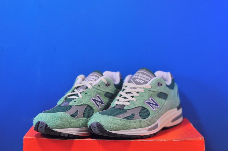Кросівки New Balance 991V2 U991GV2 U991GV2 фото
