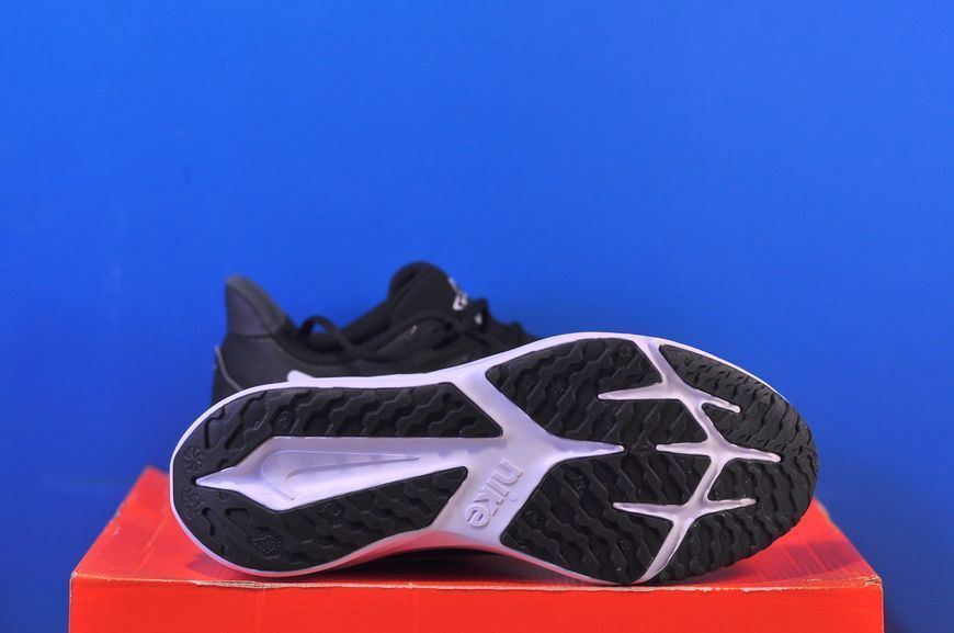 Кросівки Nike Star Runner 4 DX7615-001 DX7615-001 фото