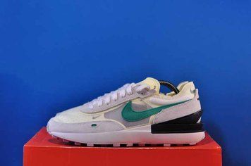Кросівки Nike Waffle One Beige DR8598-100 DR8598-100 фото