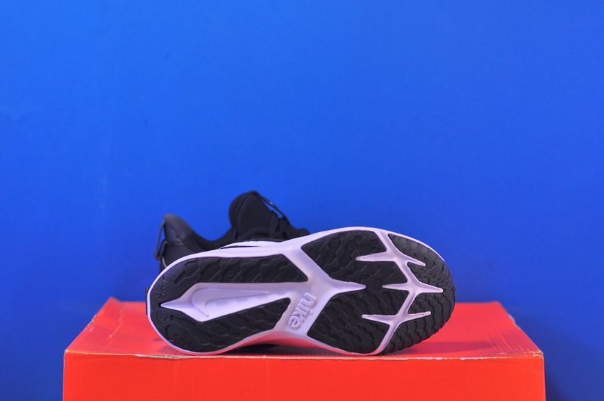 Кросівки Nike Star Runner 4 Nn DX7614-001 DX7614-001 фото