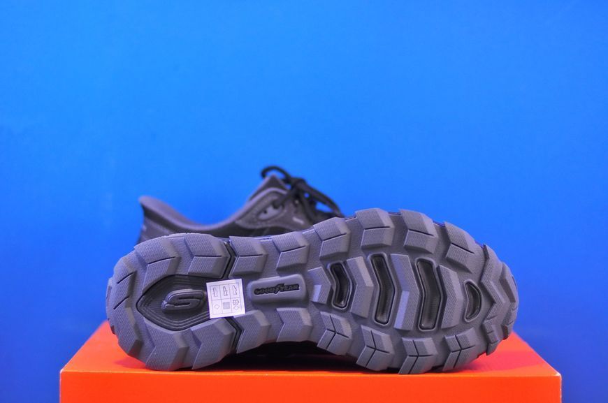 Кросівки Skechers Max Protect 237966/BBK 237966/BBK фото