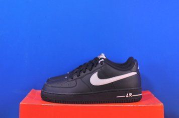 Кросівки Nike Air Force 1 GS HV6359-001 HV6359-001 фото