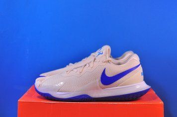Кросівки Nike Zoom Vapor Cage 4 Rafa DD1579-104 DD1579-104 фото