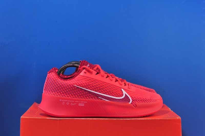 Тенісні кросівки Nike Court Air Zoom Vapor Pro DV2015-800 DV2015-800 фото