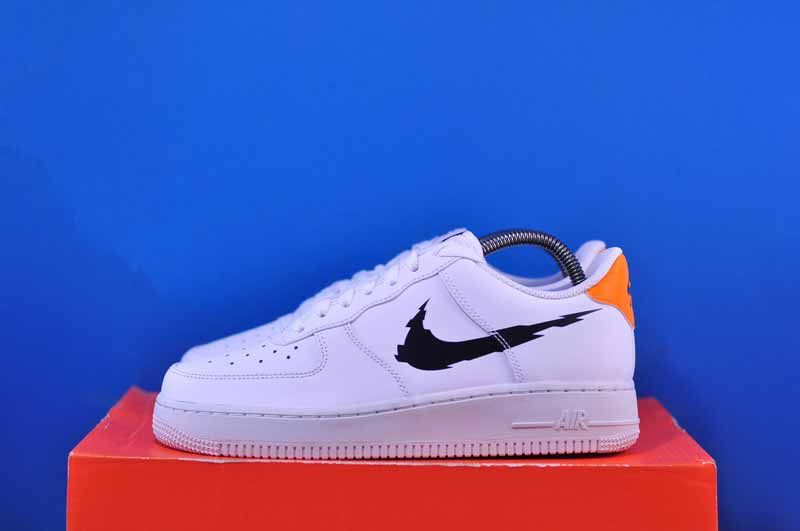 Кросівки Nike Air Force 1 DV6483-100 DV6483-100 фото