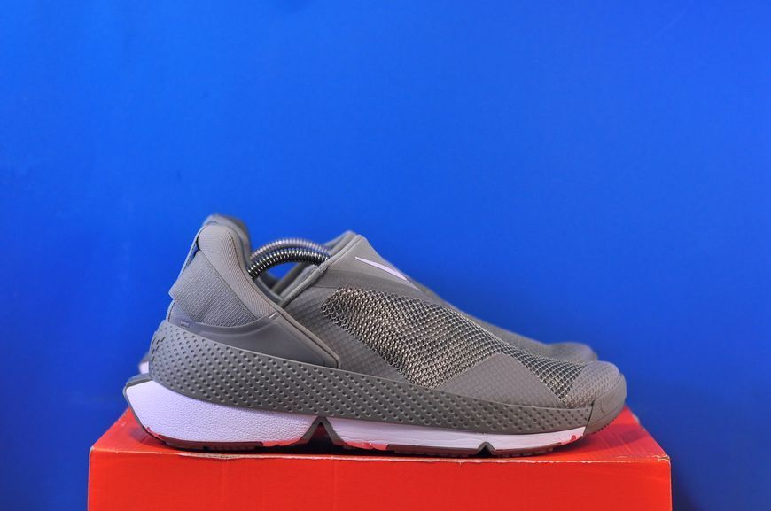 Кросівки Nike Go FlyEase Easy On/Off DR5540-300 DR5540-300 фото