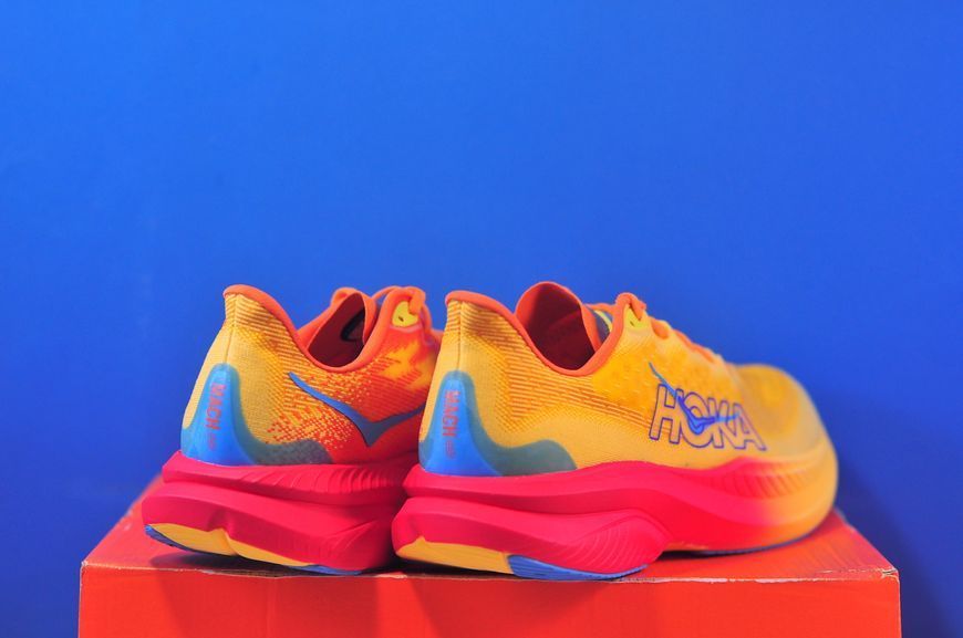 Кросівки Hoka One One Mach 6 Wide 1147833 PYS 1147833 PYS фото