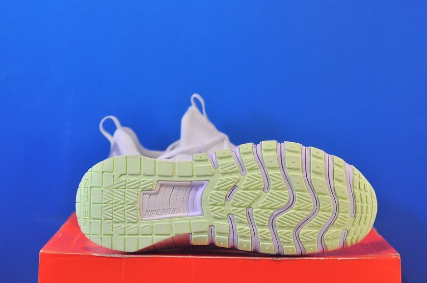 Кросівки Nike Free Metcon 6 FJ7126-108 FJ7126-108 фото