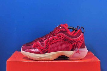 Кросівки Nike Air Jordan 37 Low 'Team Red' DV9989-601 DV9989-601 фото