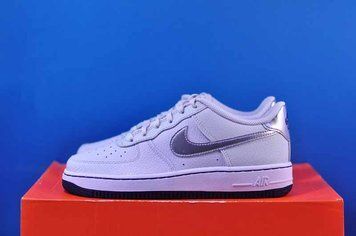 Кросівки Nike Air Force 1 CT3839-004 CT3839-004 фото