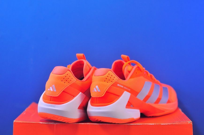 Кросівки Adidas Adizero Ubersonic 5  JR1734 JR1734 фото