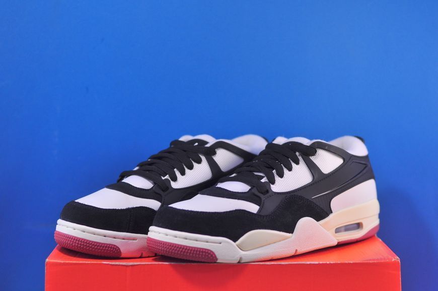 Кросівки Nike Air Jordan 4 Rm Black/White FQ7939-100 фото
