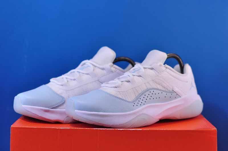 Кросівки Nike Air Jordan 11 Cmft Low DV2629-100 DV2629-100 фото