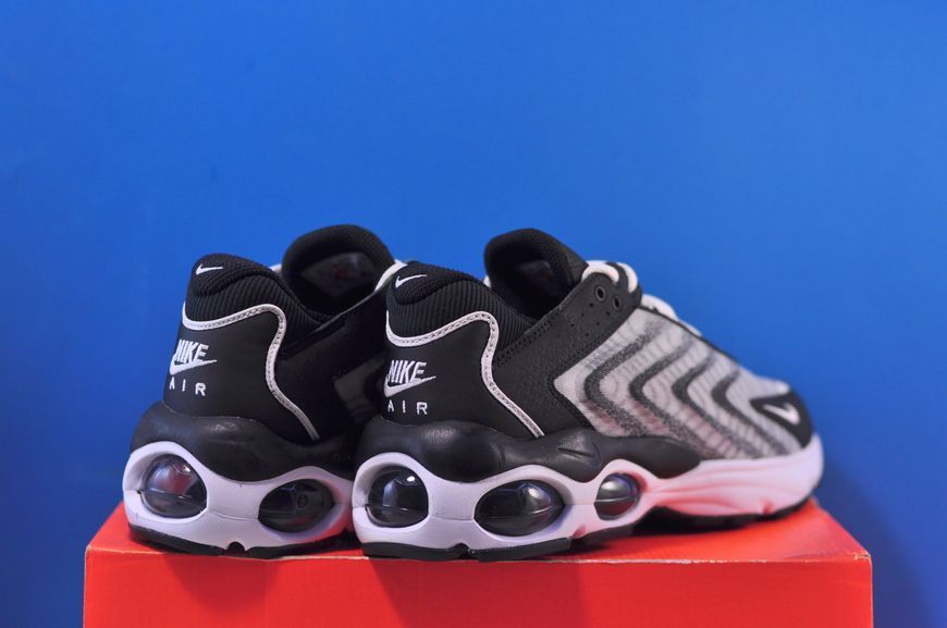 Кросівки Nike Air Max Tw Black/White DQ3984-001 фото