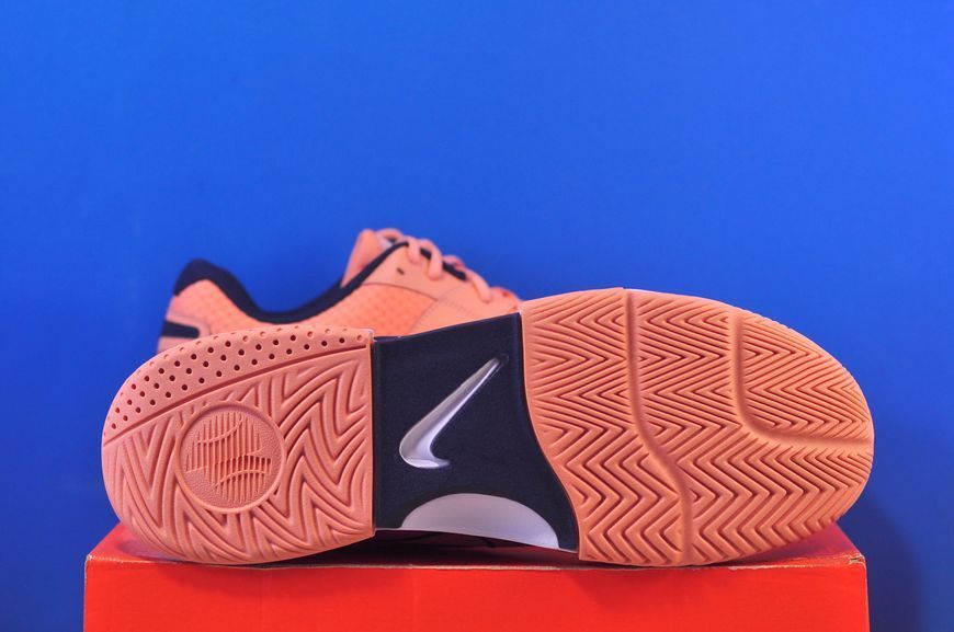 Тенісні кросівки Nike Court Lite 4 HC FD6574-800 FD6574-800 фото