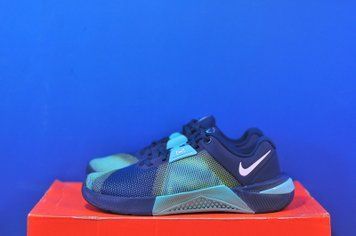 Кросівки Nike Metcon 10 HQ2620-300 HQ2620-300 фото