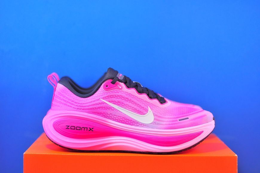 Кросівки Nike Vomero Plus IR8317-664 IR8317-664 фото
