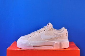 Кросівки Nike Court Legacy Lift Beige DM7590-200 фото