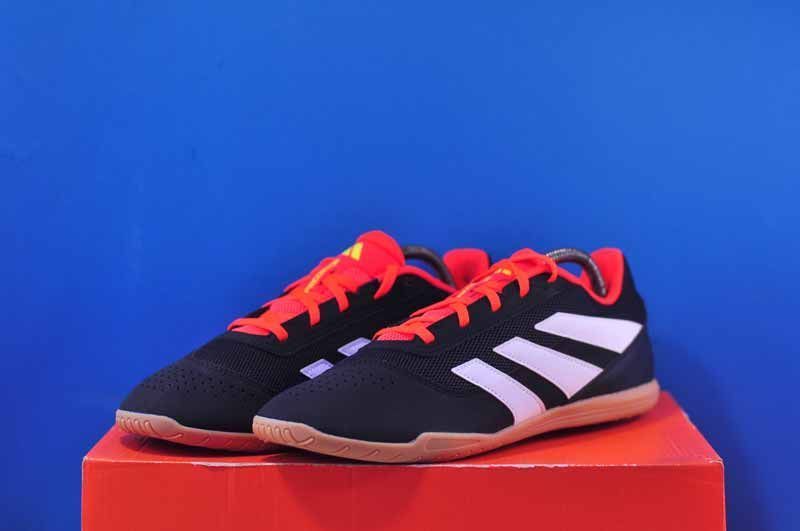 Футзалки Adidas Predator Club Indoor Sala Football Boots Black IG5448 IG5448 фото
