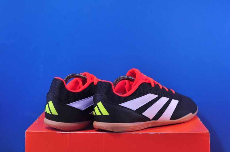 Футзалки Adidas Predator Club Indoor Sala Football Boots Black IG5448 IG5448 фото