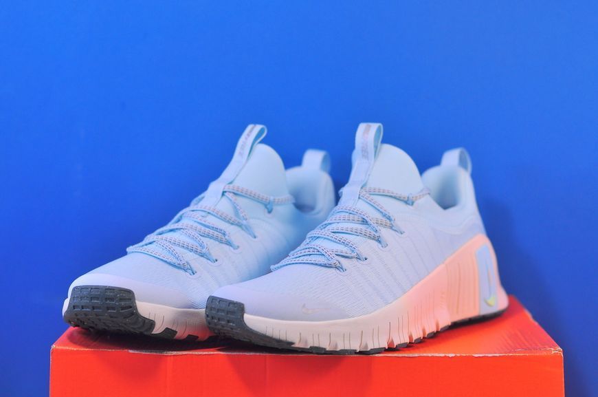 Кросівки Nike Free Metcon 6 HV5228-474 HV5228-474 фото
