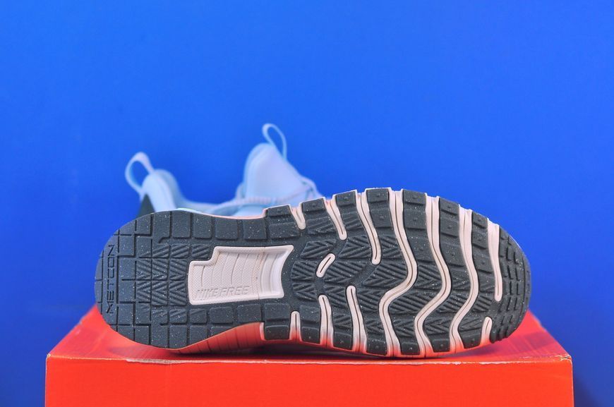 Кросівки Nike Free Metcon 6 HV5228-474 HV5228-474 фото