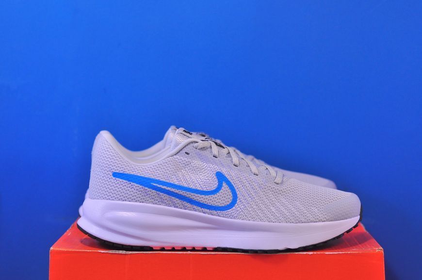 Кросівки Nike Run Defy HM9594-009 HM9594-009 фото