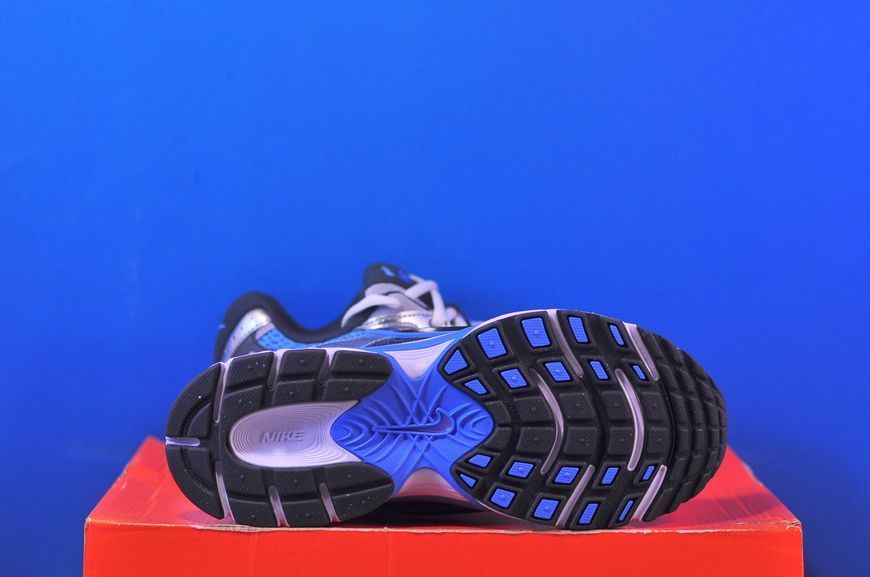 Кросівки Nike V5 Rnr Grey/Blue HQ7901-400 HQ7901-400 фото