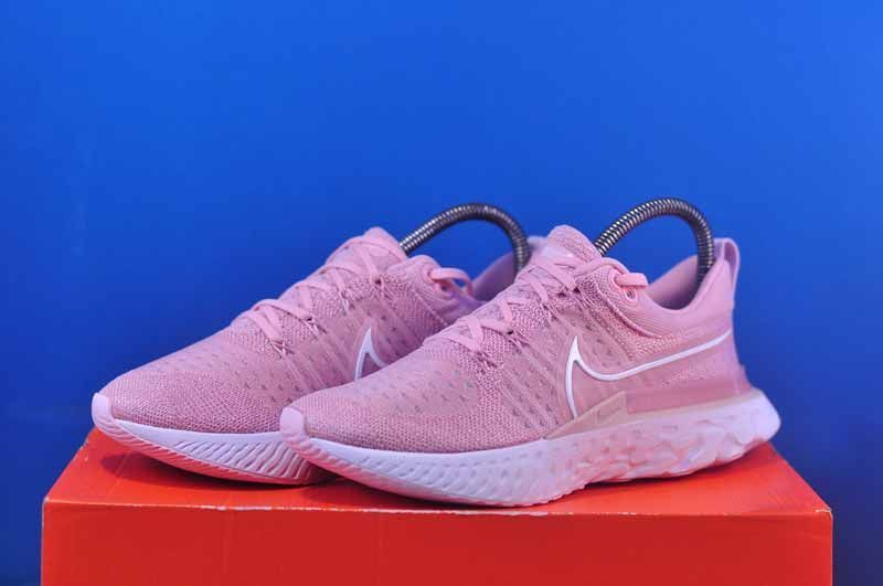 Кросівки Nike React Infinity Run Flyknit 2 CT2423-600 CT2423-600 фото