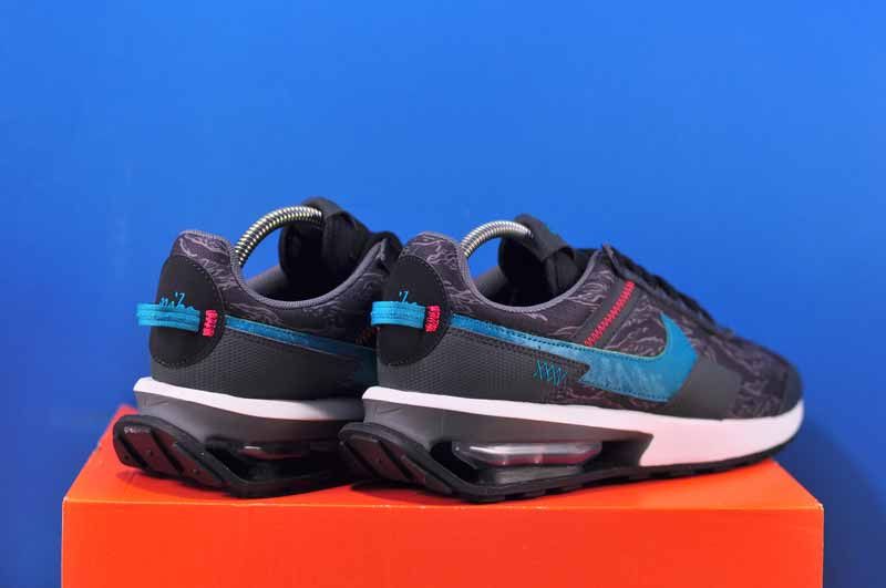 Кросівки Nike Air Max Pre-Day Se DH4642-001 фото