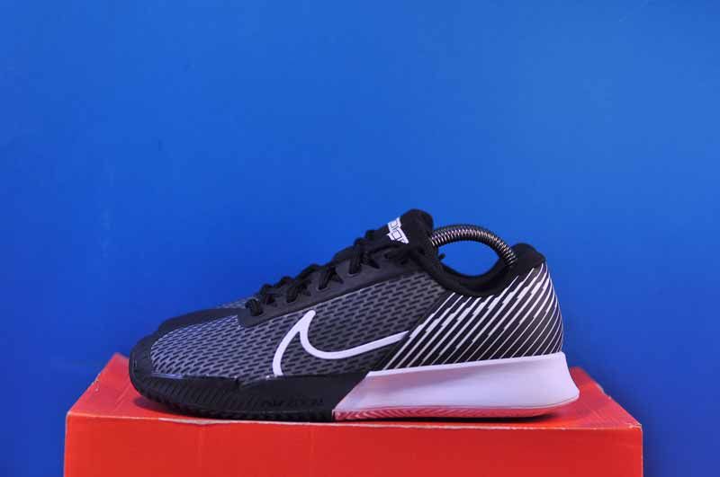 Тенісні кросівки Nike Court Air Zoom Vapor Pro 2 Cly DV2024-001 DV2024-001 фото