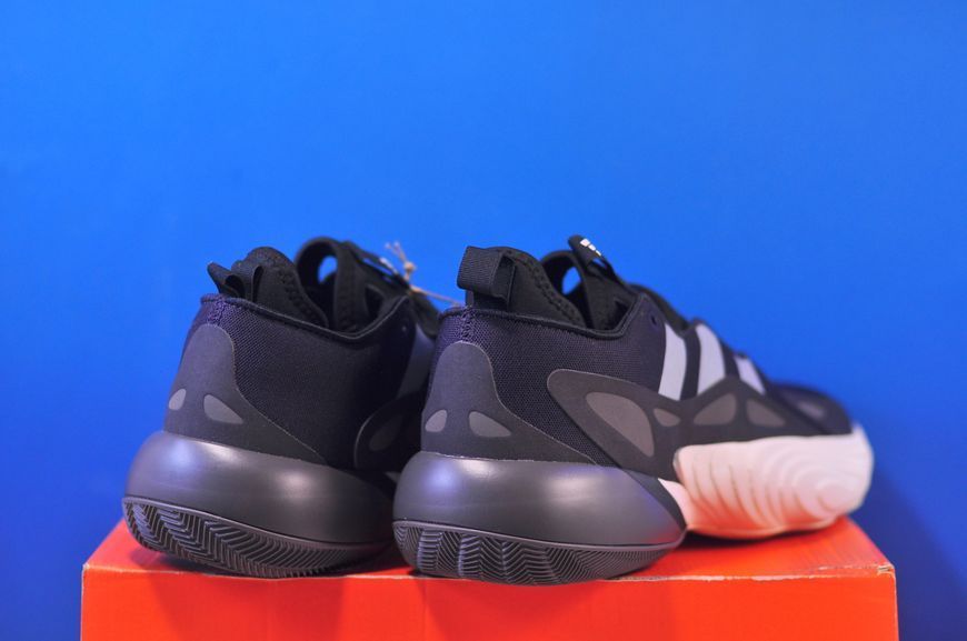 Кросівки Adidas Trae Unlimited 2 Black IE7764 IE7764 фото