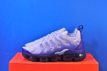 Кросівки Nike Air VaporMax Plus CK1411-400 CK1411-400 фото