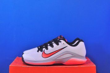 Кросівки Nike Vapor 12 Premium HC HV1449-100 HV1449-100 фото