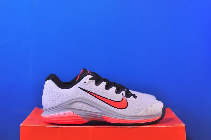 Кросівки Nike Vapor 12 Premium HC HV1449-100 HV1449-100 фото