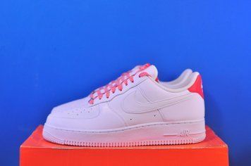 Кросівки Nike Air Force 1 07 IB7167-103 IB7167-103 фото