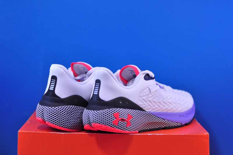 Кросівки Under Armour HOVR Machina 3 3026732-102 3026732-102 фото