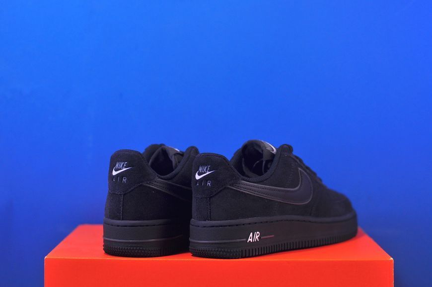 Кросівки Nike Air Force 1 07 Lv8 Black IQ0292-010 IQ0292-010 фото