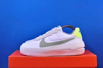 Кросівки Nike Air Force 1 PLT.AF.ORM FJ4739-100 фото