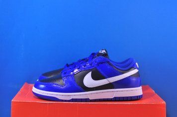 Кросівки Nike Dunk Low Ess Wmns DQ7576-400 фото