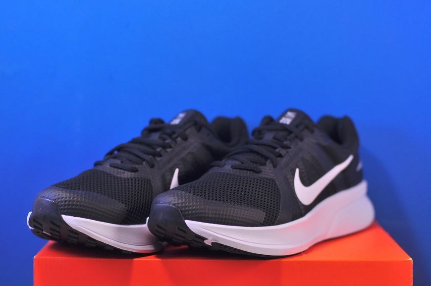Кросівки Nike Run Swift 3 CU3517-004 CU3517-004 фото