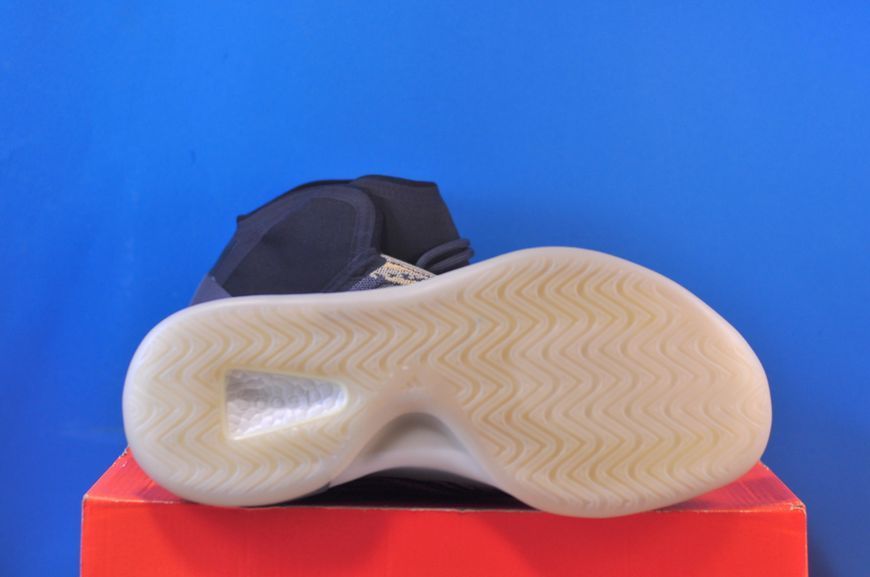 Кросівки Adidas Yeezy Quantum Brown/Black GX1331 фото